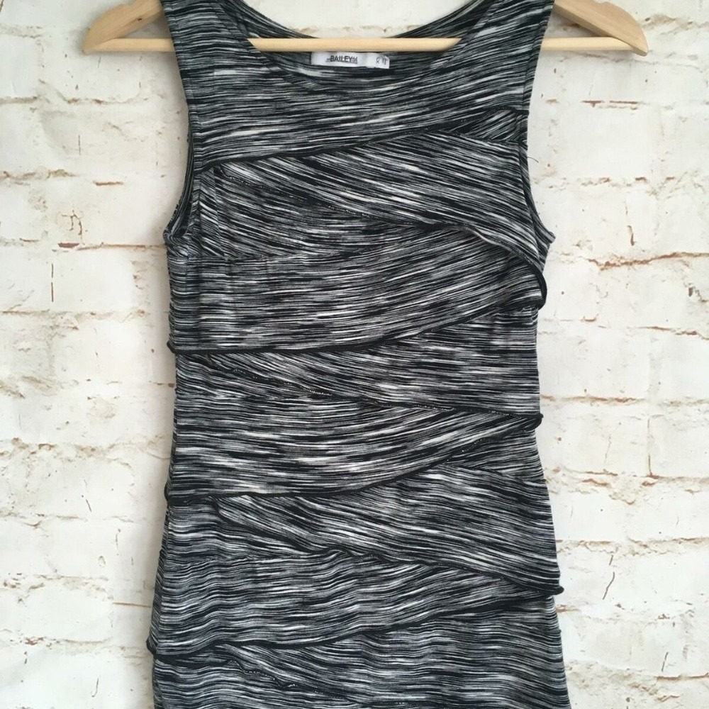 Bailey 44 Black White Space Dye Tiered Bandage Sleeveless Top XS 402-B211